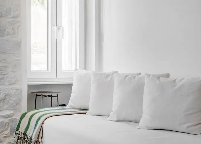 Holiday home Aplotis *