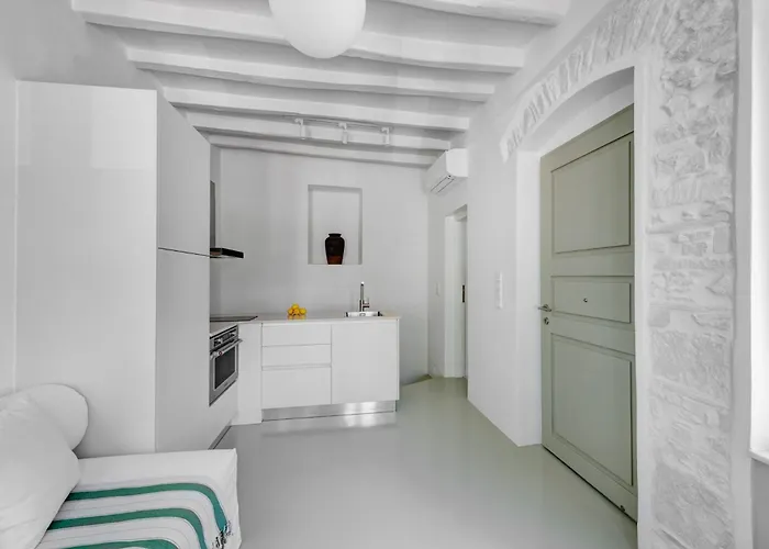 Aplotis Holiday home